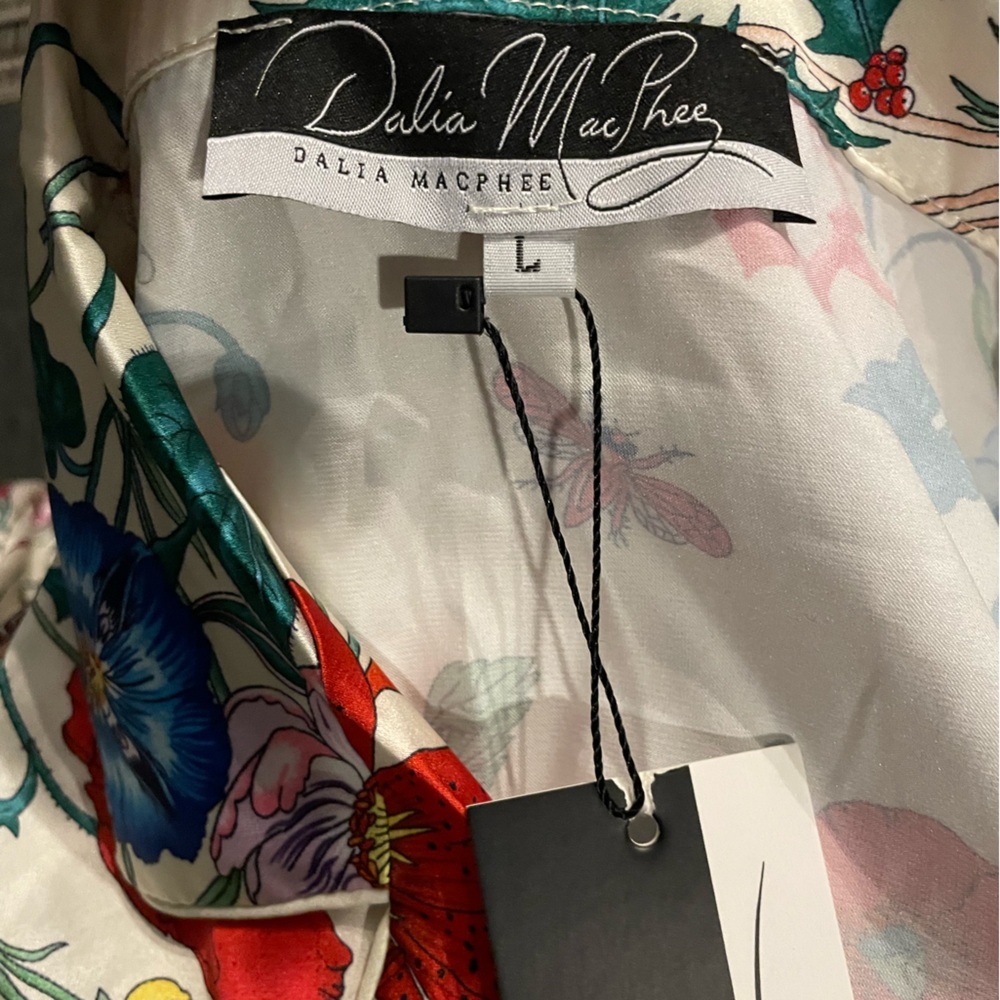 Dalia MacPhee White Field Poppy Satin Pajama Set Size Large Long Sleeve - Picture 8 of 9
